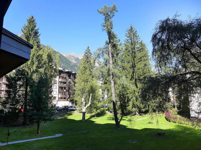 Residence Pierre & Vacances Le Chamois Blanc Chamonix ภายนอก รูปภาพ
