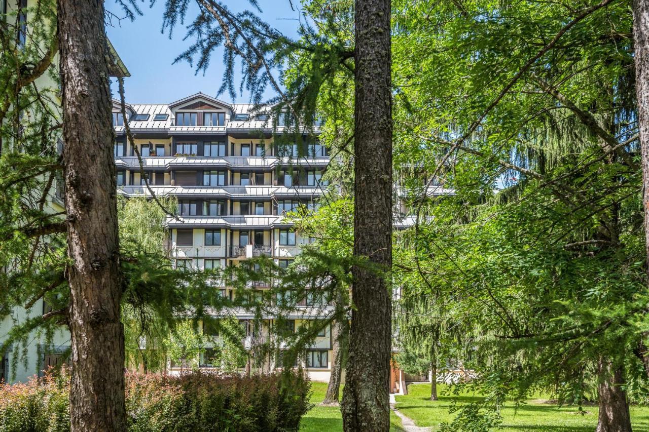 Residence Pierre & Vacances Le Chamois Blanc Chamonix ภายนอก รูปภาพ